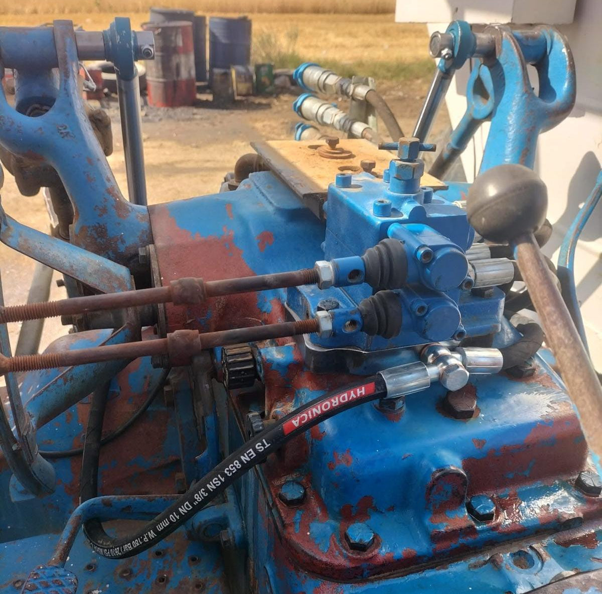 Zusatzhubzylinder-Kit für Ford Traktor